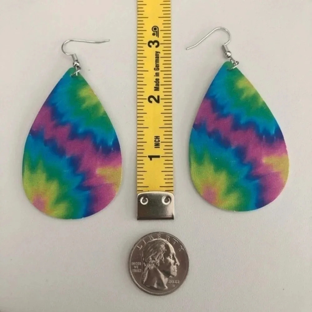Pastel Tie Dye Teardrop Faux Leather Die-Cut Drop Earrings NWT - Picture 3 of 3